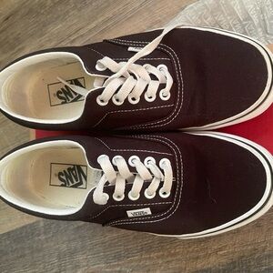 Vans Era Black and White Size 7.5m - 9w $45